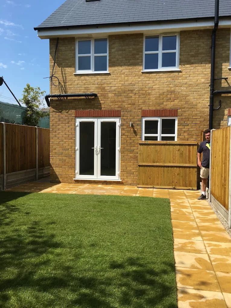 Driveways & Patios — image 4